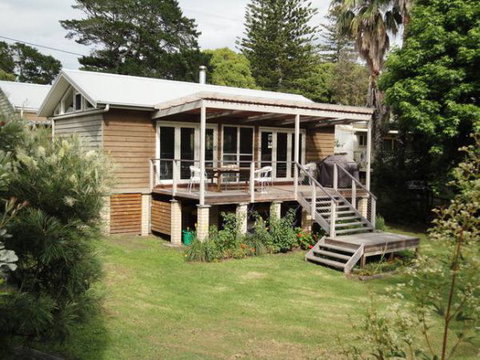 Flowers Cottage - Timeshare Accommodation 0
