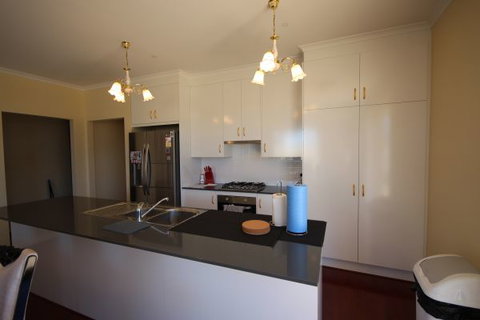 LJ Hooker Goolwa Holiday Rentals - 42 Underwood Avenue, Goolwa Beach - Timeshare Accommodation 18