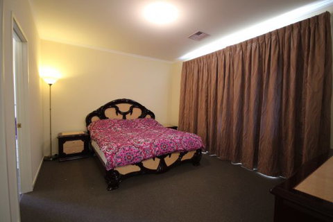 LJ Hooker Goolwa Holiday Rentals - 42 Underwood Avenue, Goolwa Beach - Timeshare Accommodation 19