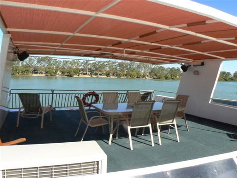 Takeme2 Houseboat - Timeshare Accommodation 5