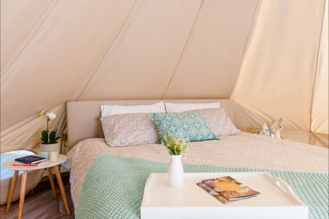 Grapevine Glamping - Timeshare Accommodation 2