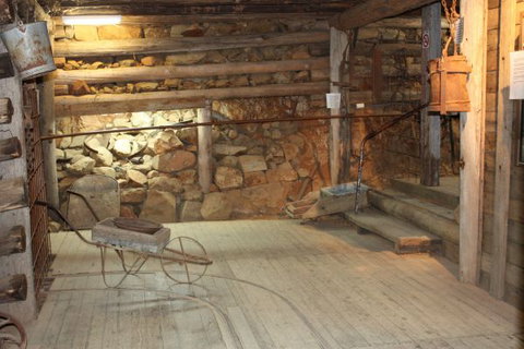 Gold Mine Guesthouse - Timeshare Accommodation 6