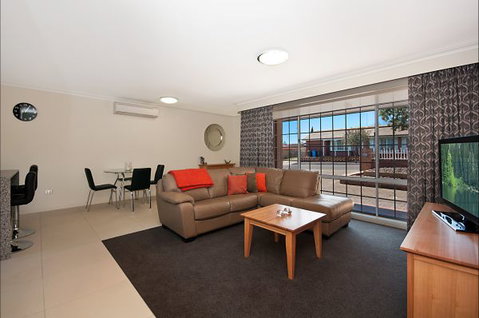 Mount Gambier Accommodation - Timeshare Accommodation 3