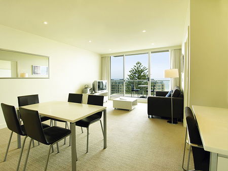 Oaks Liberty Towers - Timeshare Accommodation 4