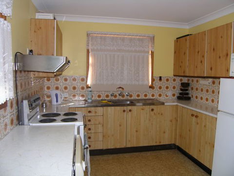 Comarong Cottage - Timeshare Accommodation 3
