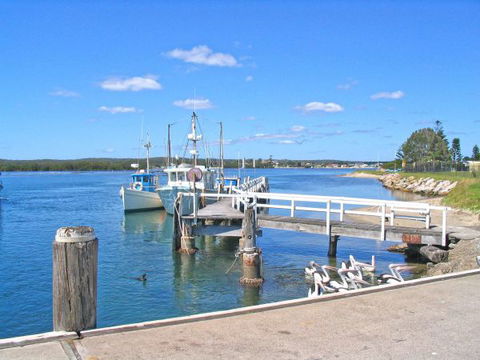 Comarong Cottage - Timeshare Accommodation 8