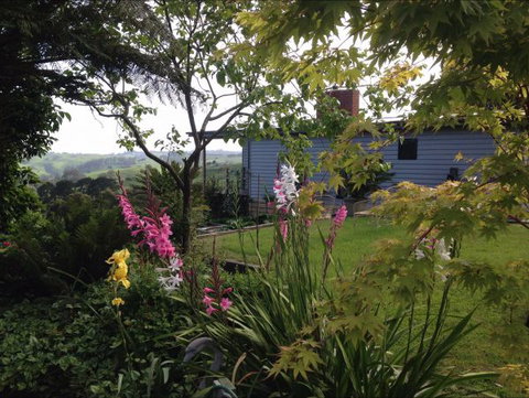 Halcyon Cottage Retreat - Self Contained Accommodation - Timeshare Accommodation 0