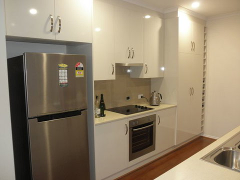 C&C's Bed And Breakfast - Timeshare Accommodation 5