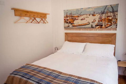 Sandalwood Shearing Shed - Timeshare Accommodation 9