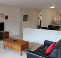 Adelaide Serviced Accommodation - Childers House - Timeshare Accommodation