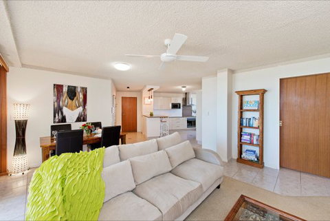 Beauty At The Beach - Timeshare Accommodation 4
