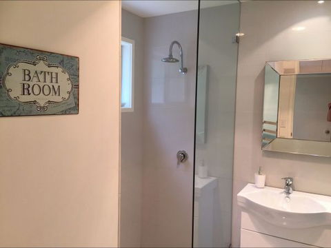 Lake View Elizabeth Beach - Timeshare Accommodation 8