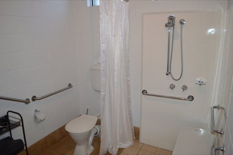 Penguin Seaside Motel - Timeshare Accommodation 5