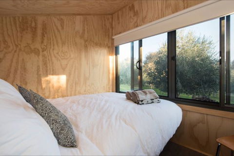 Shacky In The Olive Grove - Timeshare Accommodation 2