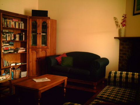 The Cottage No 12 On North - Timeshare Accommodation 1