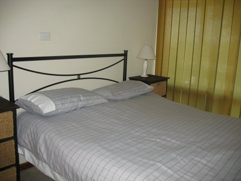 100 Gold Coast Drive, Carrickalinga - Timeshare Accommodation 5