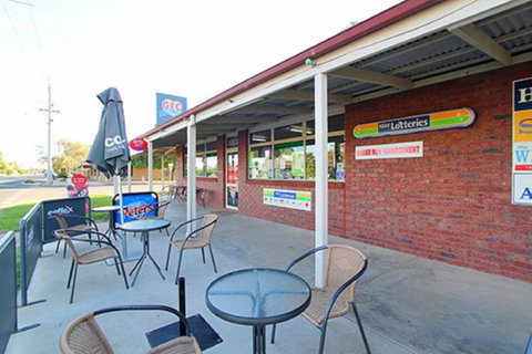 Euston Riverfront Caravan Park And Cafe - Timeshare Accommodation 1