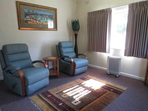 Lakes Waterfront Motel - Timeshare Accommodation 4