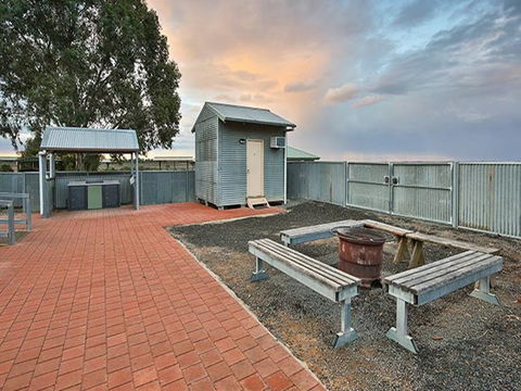 Mungo Shearers' Quarters - Timeshare Accommodation 0