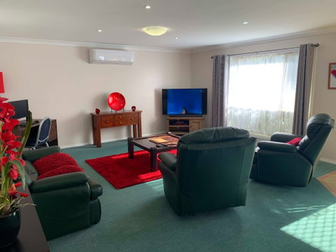 Obadiah Country Cottages - Timeshare Accommodation 2