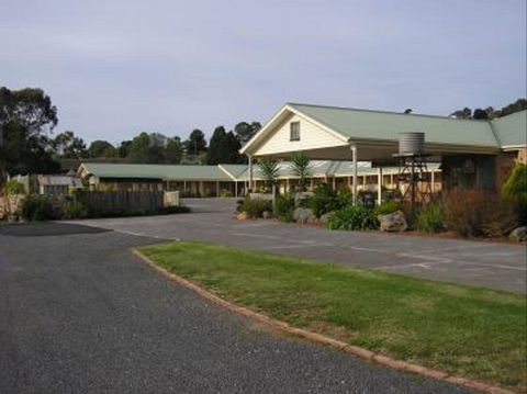 Tuckerbox Motor Inn - Timeshare Accommodation 1