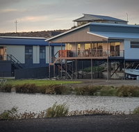 96 Marina Way Mannum Waters - River Shack Rentals - Timeshare Accommodation