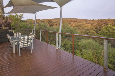 Caves Retreat - Timeshare Accommodation 1