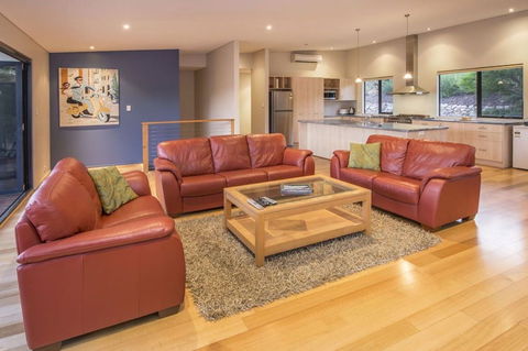 Caves Retreat - Timeshare Accommodation 3