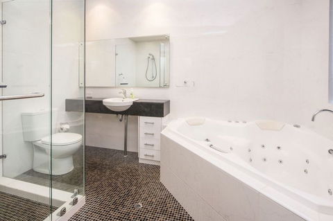 Caves Retreat - Timeshare Accommodation 5