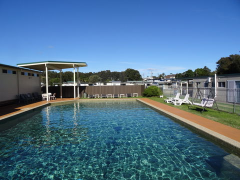 Coral Tree Lodge Tourist Park - Timeshare Accommodation 1