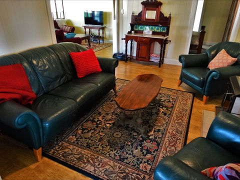 Loughmore House And Cottage - Timeshare Accommodation 3