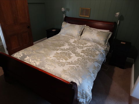 Loughmore House And Cottage - Timeshare Accommodation 6