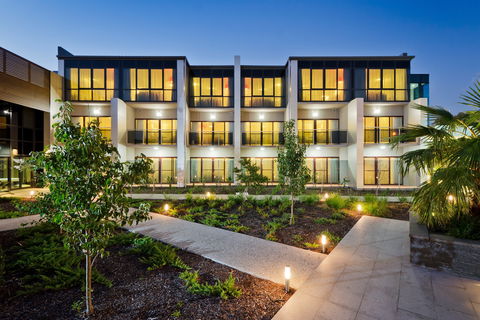 Quality Hotel Taylors Lakes - Timeshare Accommodation 0