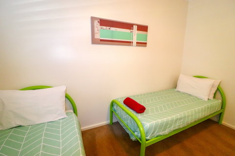 Seabreeze At Blacksmiths - Timeshare Accommodation 3