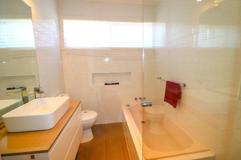Seabreeze At Blacksmiths - Timeshare Accommodation 5
