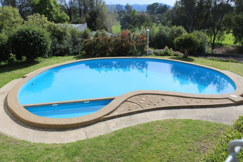 Tumut Motor Inn - Timeshare Accommodation 0