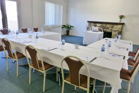 Tumut Motor Inn - Timeshare Accommodation 3