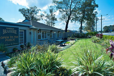 Colonial Terrace Motor Inn And Terrace Brasserie - Timeshare Accommodation 2