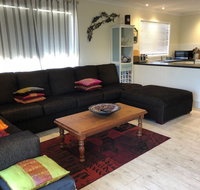 Flutterby's Beach Retreat Preston Beach