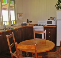 McLennans Lane River Retreat