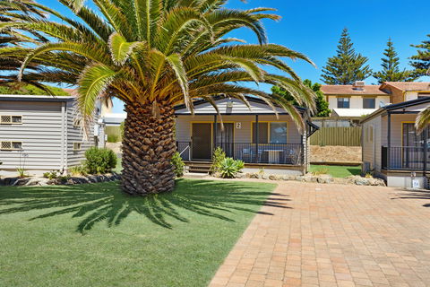 Moana Beach Tourist Park - Timeshare Accommodation 1