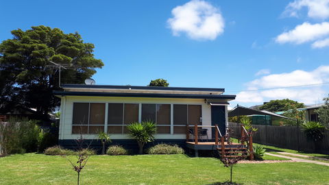 Bay Bell Cottage - Timeshare Accommodation 0