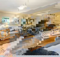 Blue Moon Cottages - Timeshare Accommodation