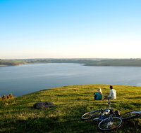 Lakes and Craters Holiday Park