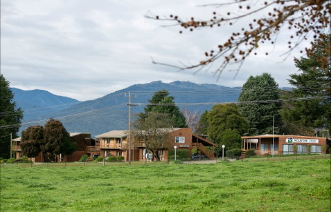 Mountain Creek Motel Bar And Restaurant - Timeshare Accommodation 0