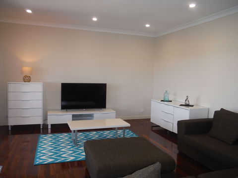 Stately Waters - Timeshare Accommodation 2