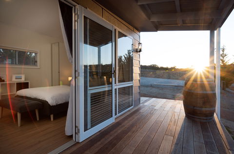 Tallagandra Hill Winery Accommodation - Timeshare Accommodation 0