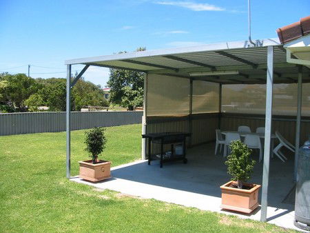 JJ's Holiday Cottages - Mitchell Street - Timeshare Accommodation 1