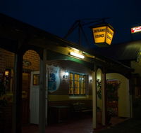 The Bull and Bush Tavern - Timeshare Accommodation