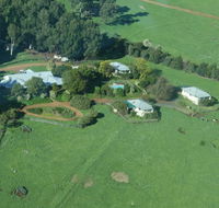 Harvey Hills Farmstay Chalets - Timeshare Accommodation